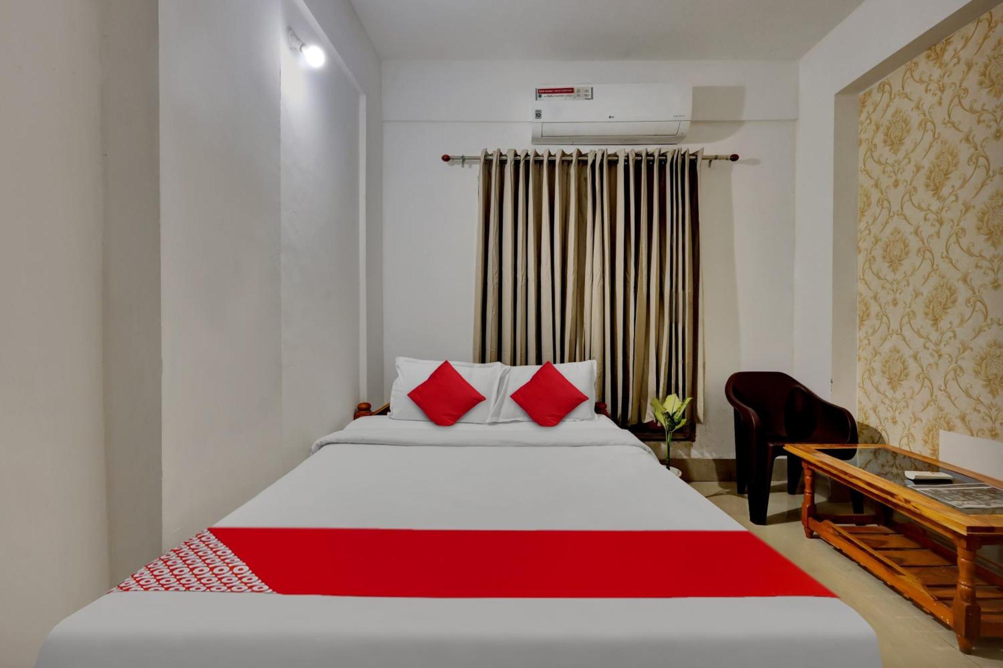 Oyo Flagship Larica Green Valley Guwahati Eksteriør billede